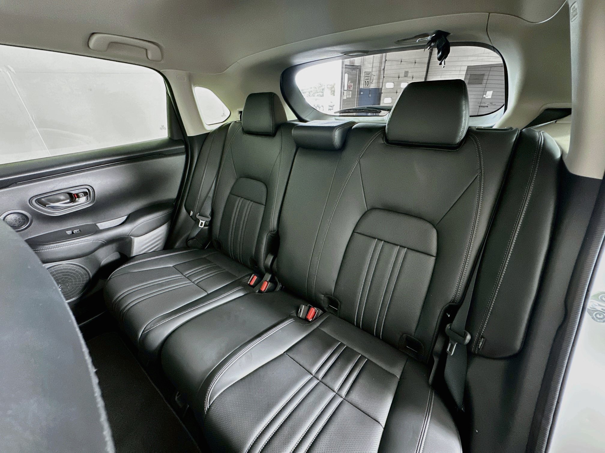 Used 2024 Honda HR-V EX-L image 23