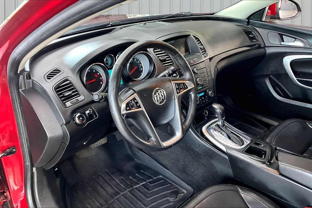 Used 2013 Buick Regal Premium FWD image 15