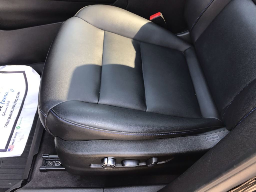 Used 2024 Cadillac XT4 Sport w/ LPO, Floor Liner Package AWD/4WD image 12