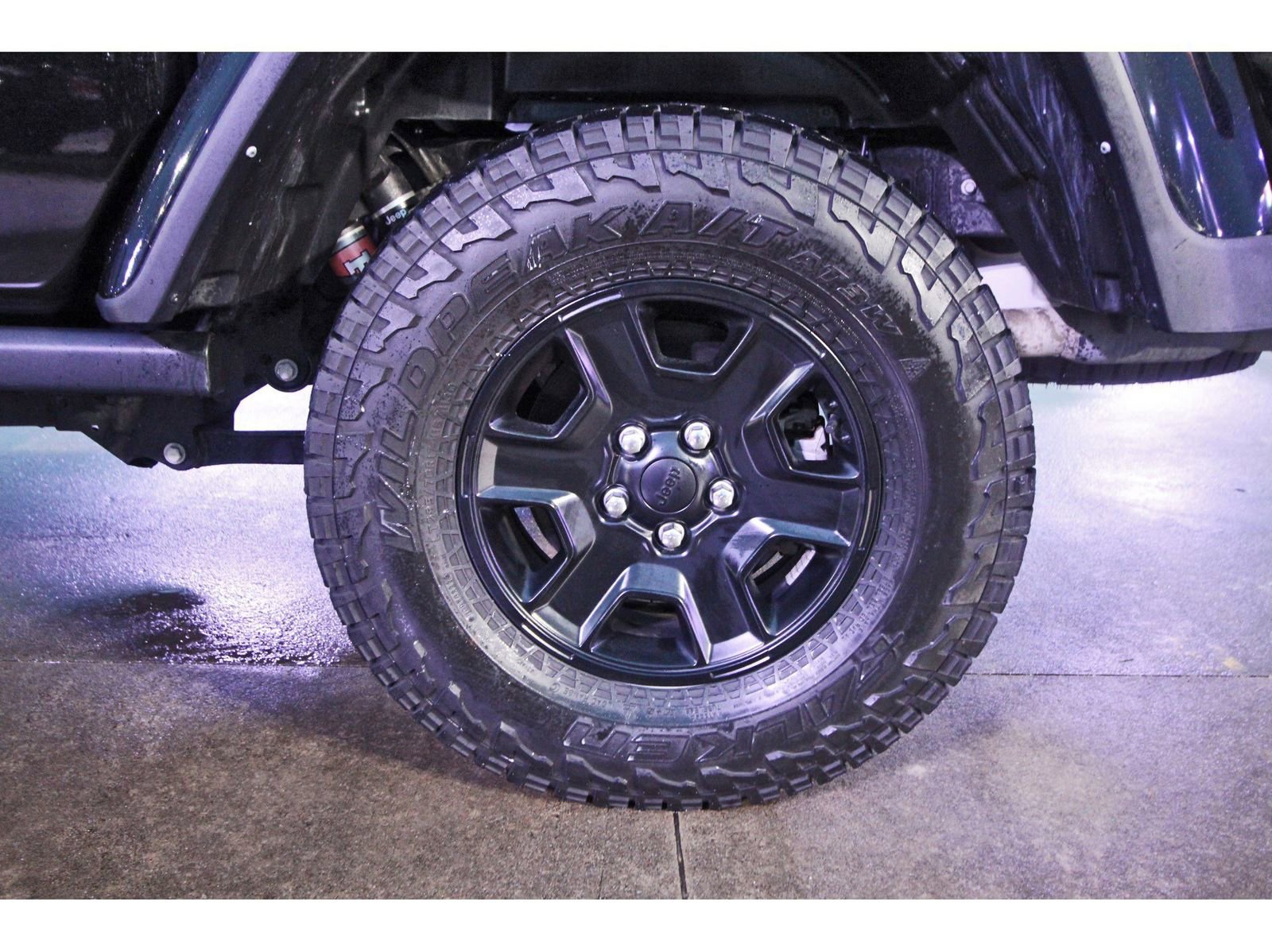 Used 2022 Jeep Gladiator Mojave w/ Cold Weather Group image 30