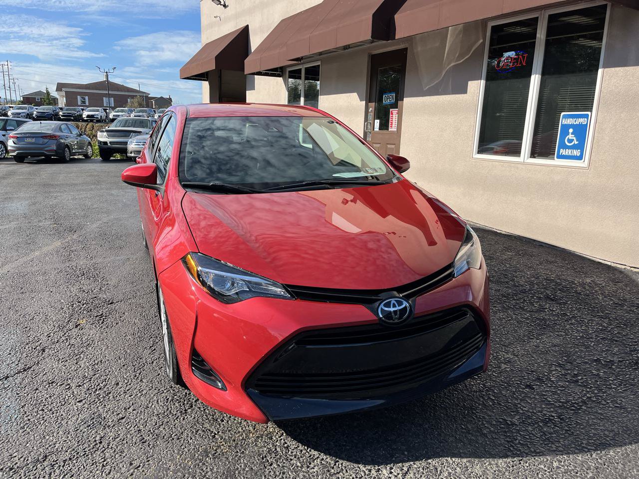 Used 2019 Toyota Corolla LE FWD image 2