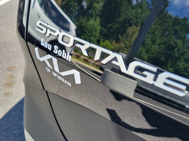 Used 2023 Kia Sportage EX FWD image 8