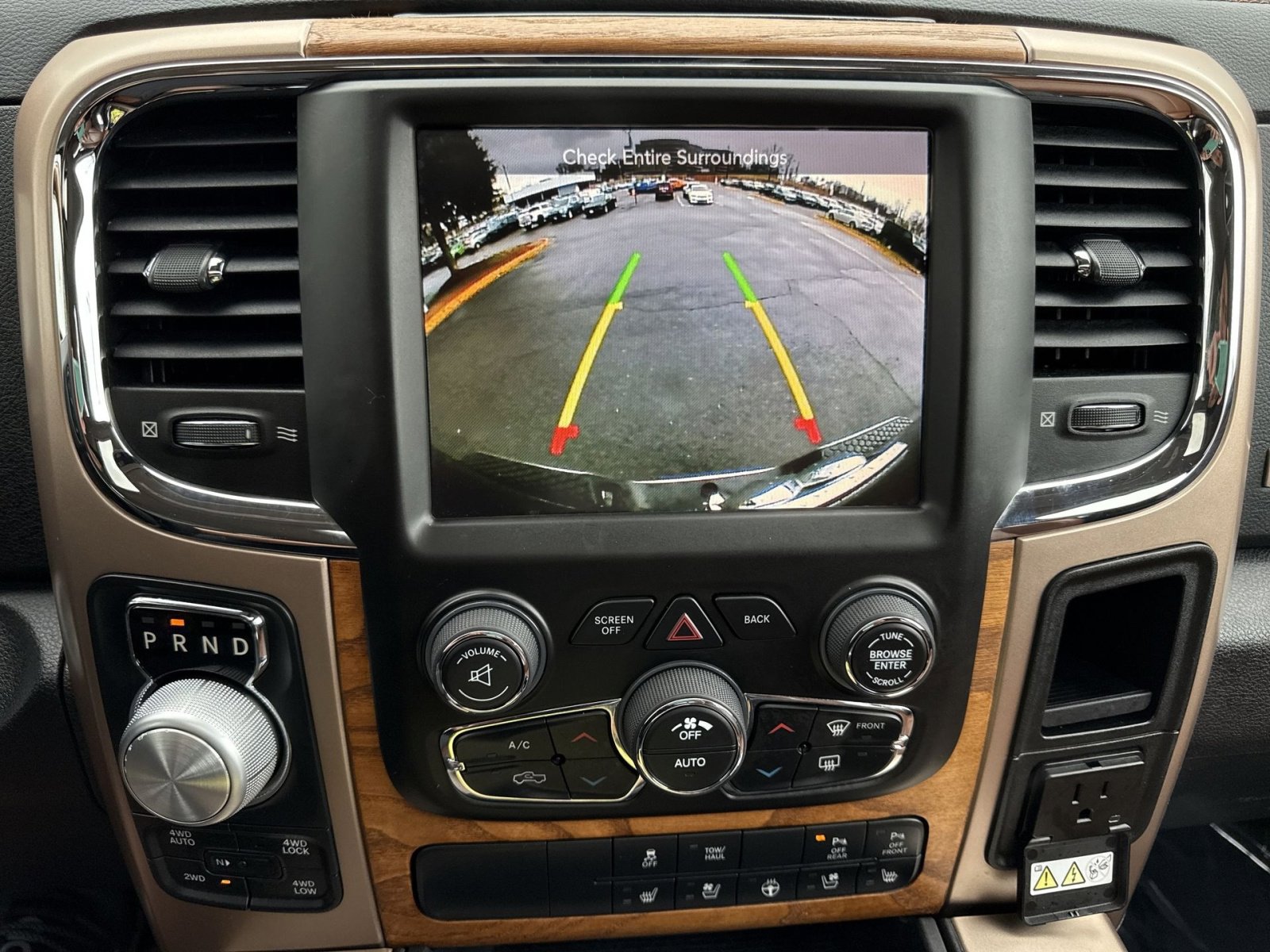 Used 2016 RAM 1500 Laramie Longhorn w/ Convenience Group image 19