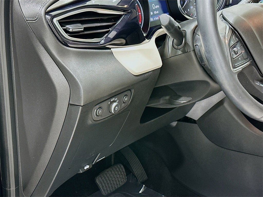 Used 2021 Buick Encore GX Preferred image 10