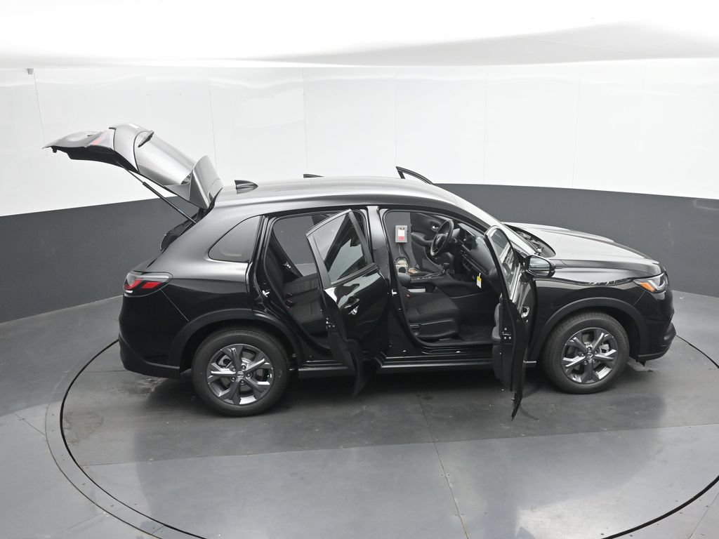 New 2027 Honda HR-V LX image 42