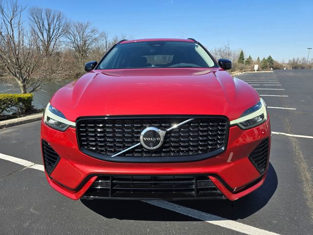 Used 2025 Volvo XC60 T8 Ultra w/ Protection Package Premier image 11