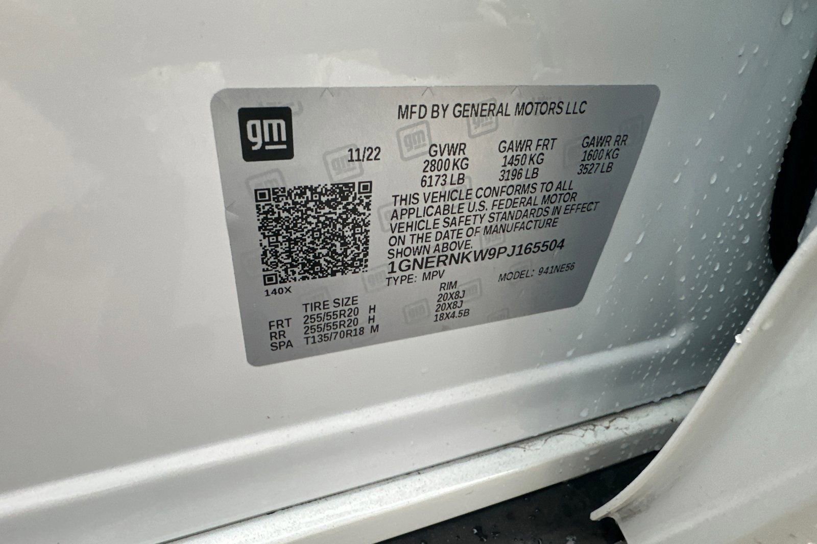 Used 2023 Chevrolet Traverse High Country w/ LPO, Floor Liner Package image 31