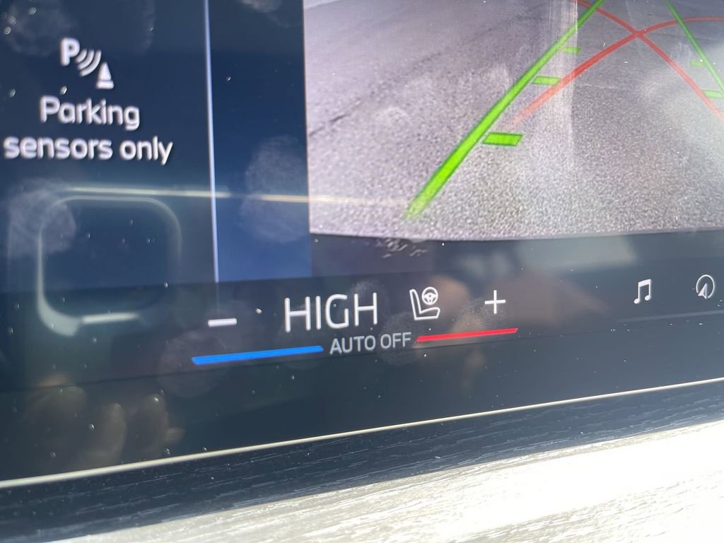 Used 2025 BMW 330i xDrive Sedan image 29