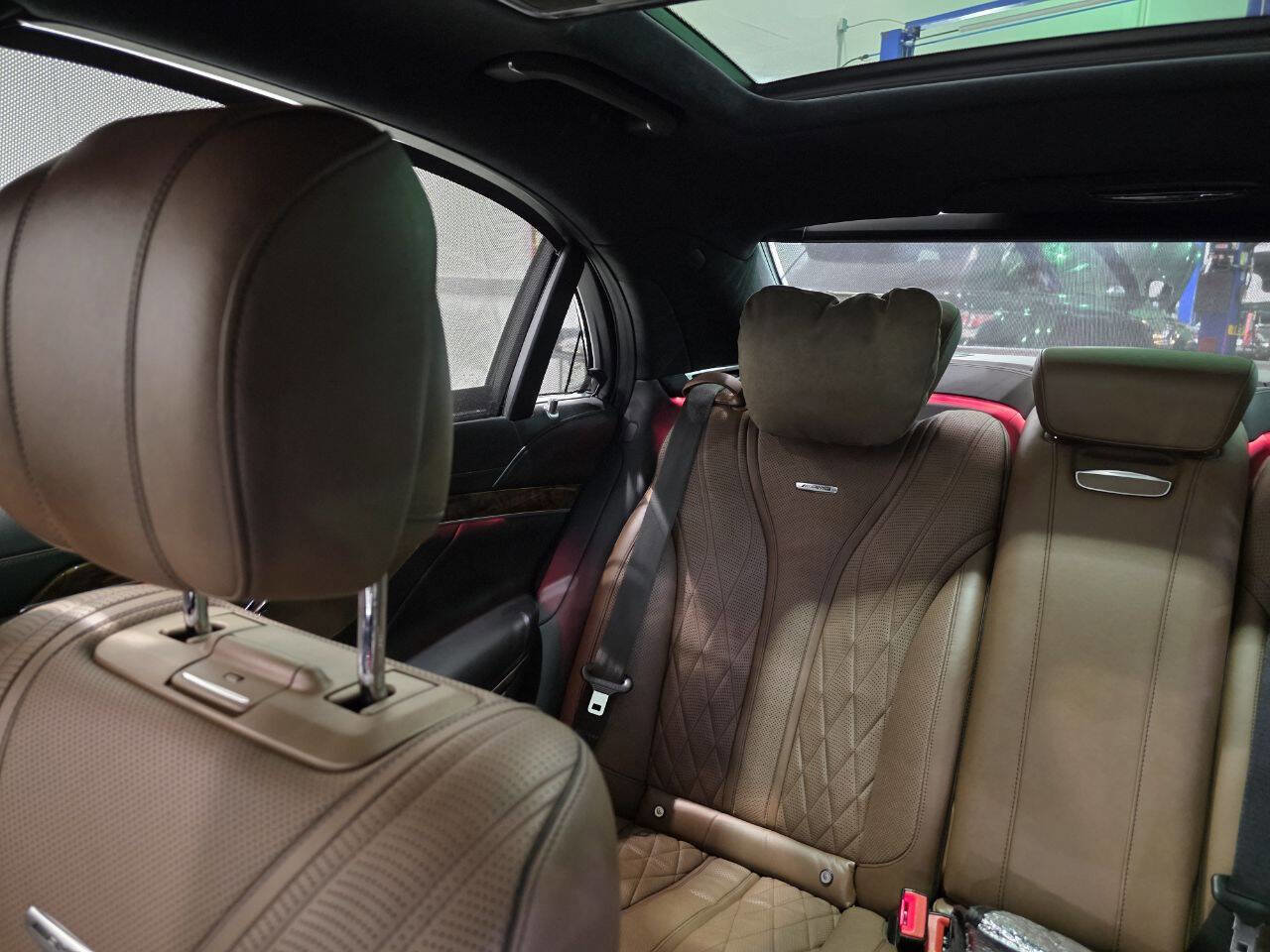 Used 2014 Mercedes-Benz S 63 AMG 4MATIC Sedan w/ Rear Seat Package image 83