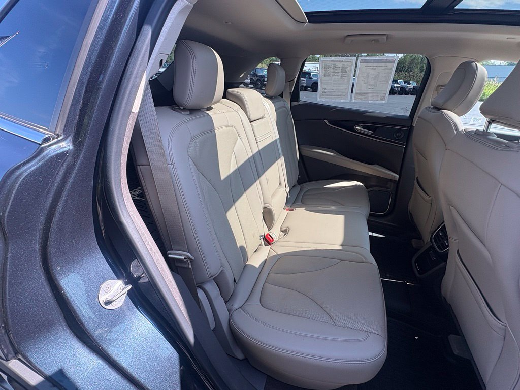 Used 2023 Lincoln Nautilus Reserve w/ Luxury Package AWD/4WD image 22