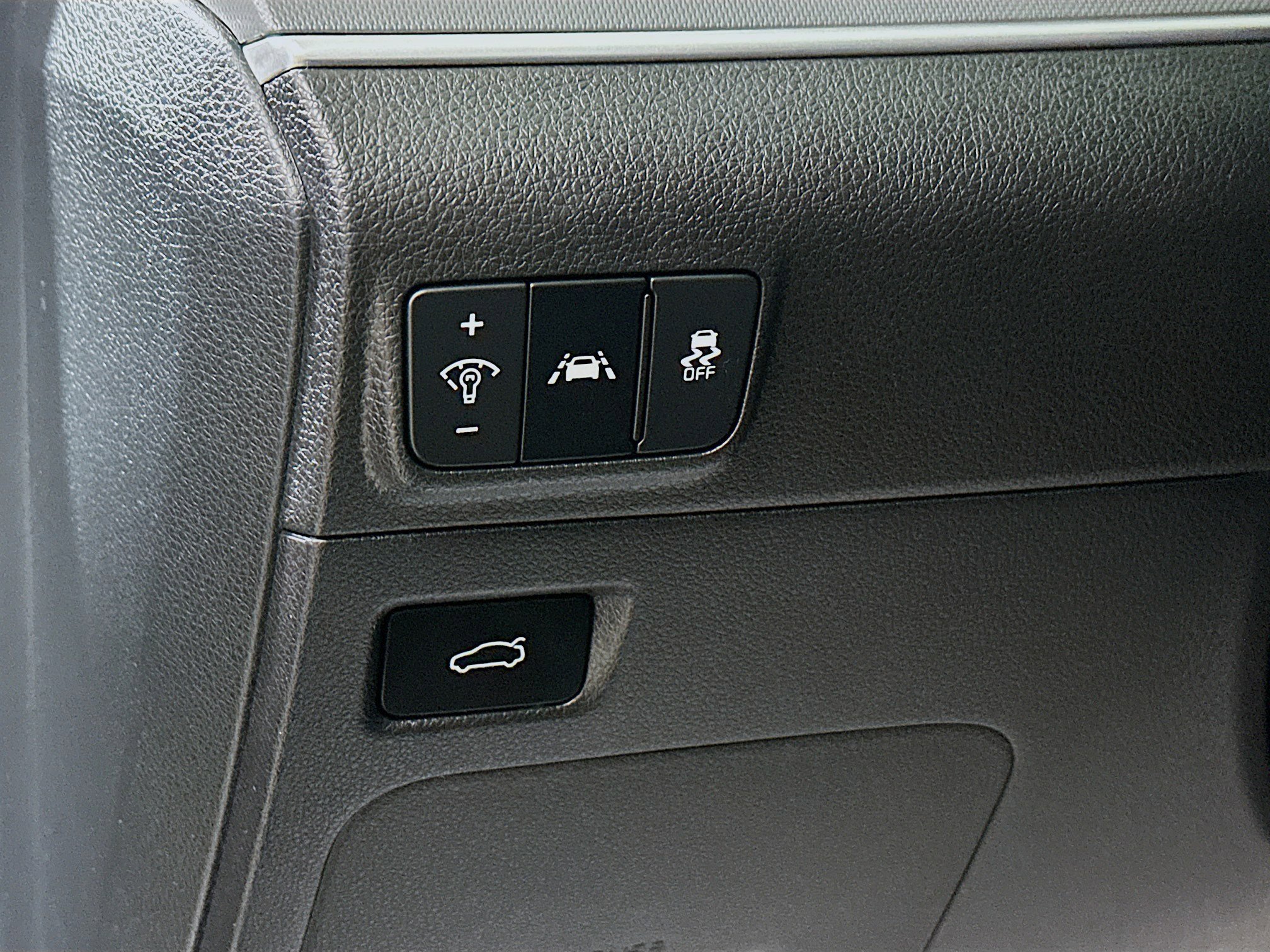 Used 2023 Kia K5 LXS image 10