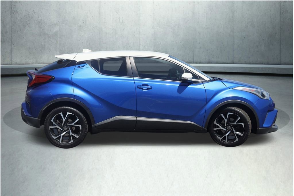 Used 2018 Toyota C-HR XLE FWD image 8