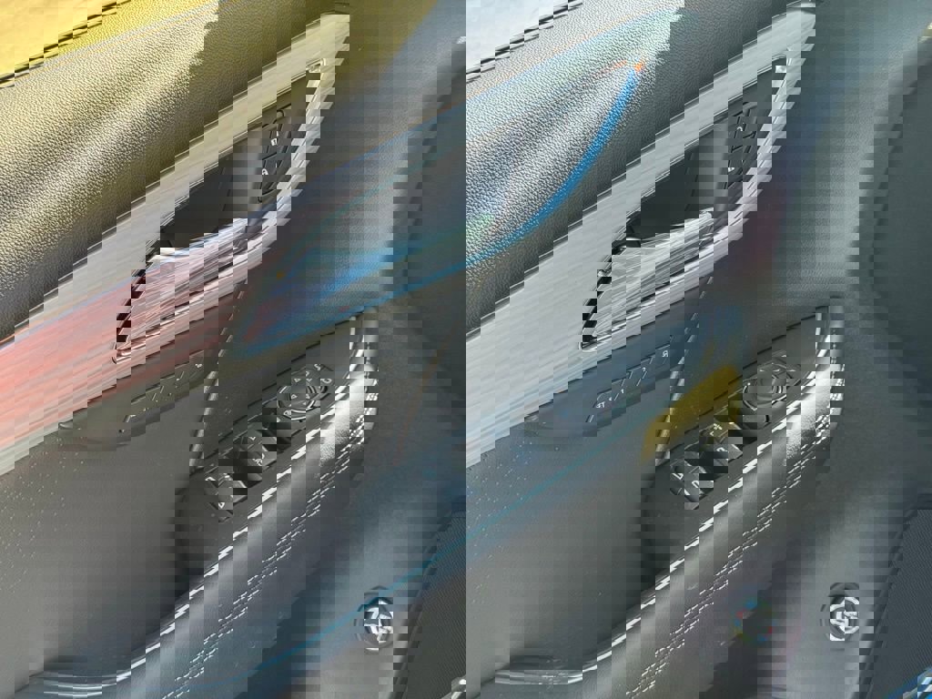 New 2026 Buick Envision Avenir image 19