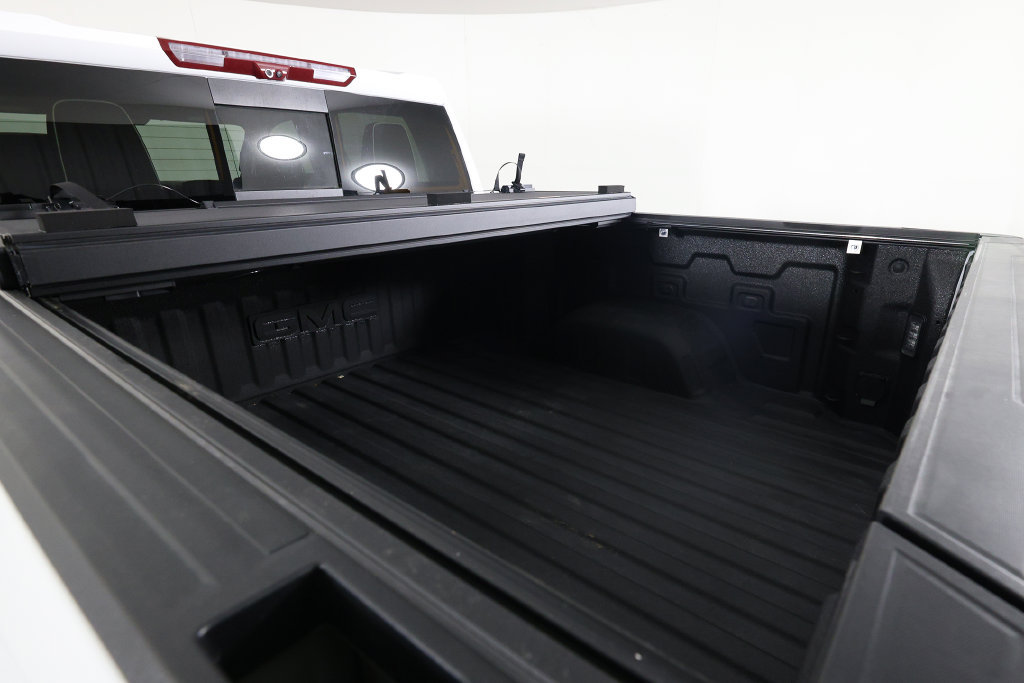 Used 2026 GMC Sierra 1500 AT4X AWD/4WD image 8