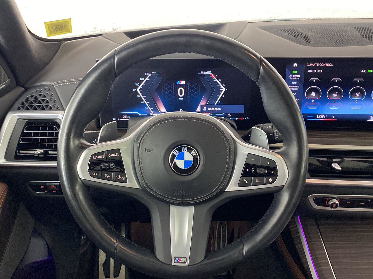 Used 2023 BMW X7 xDrive40i w/ Executive Package AWD/4WD image 17