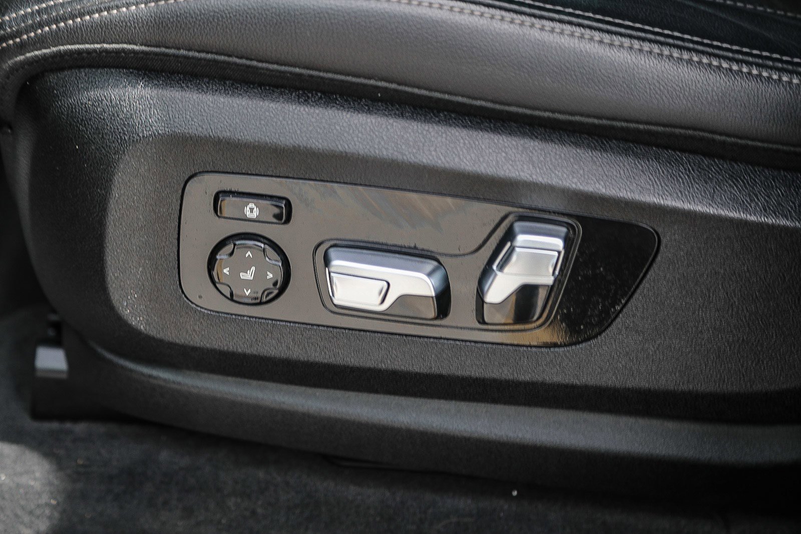 Used 2019 BMW X5 xDrive40i w/ Convenience Package image 19