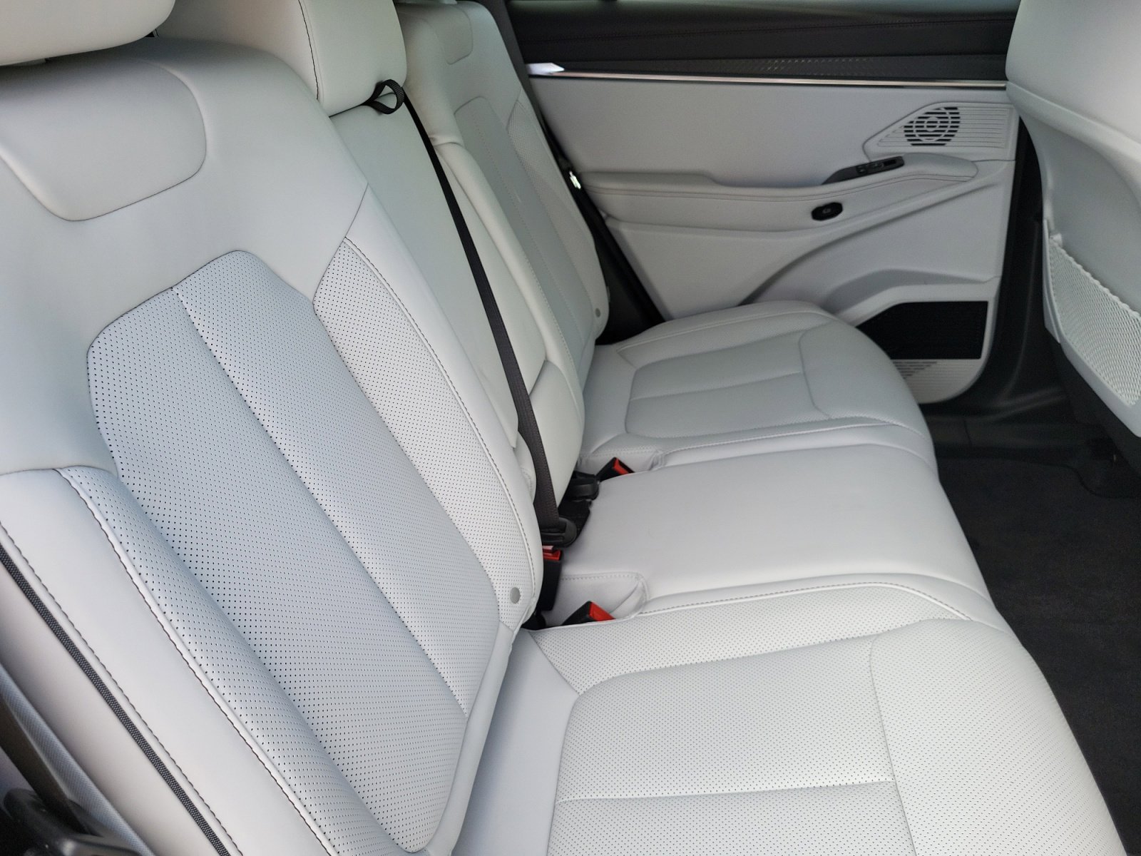 New 2025 Jeep Wagoneer Limited image 18