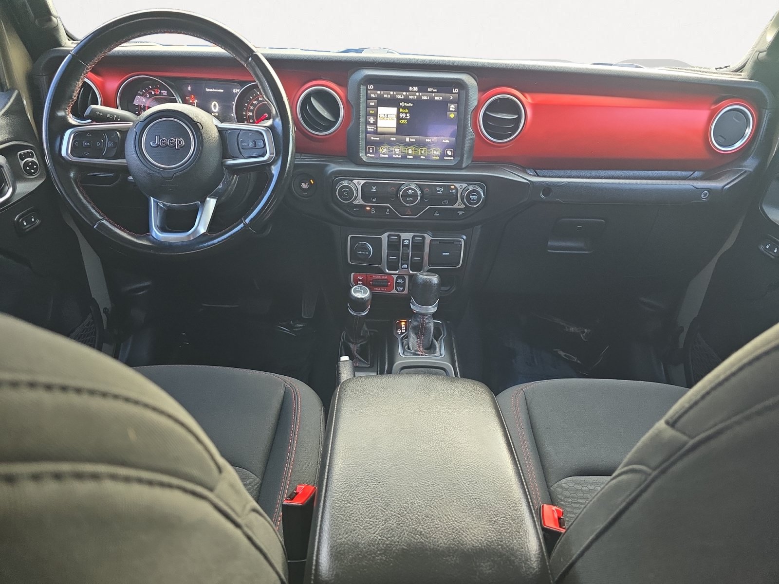 Used 2020 Jeep Gladiator Rubicon AWD/4WD image 5