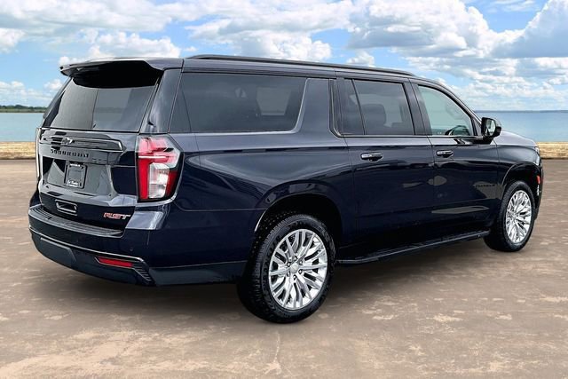 Certified 2023 Chevrolet Suburban RST AWD/4WD image 6