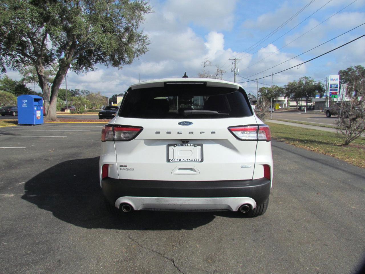 Used 2020 Ford Escape SE FWD image 9
