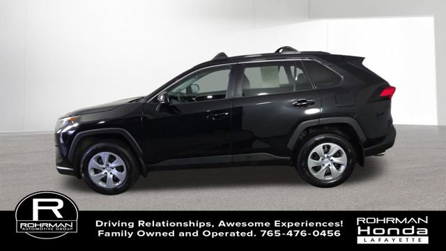 Used 2021 Toyota RAV4 LE AWD/4WD image 5