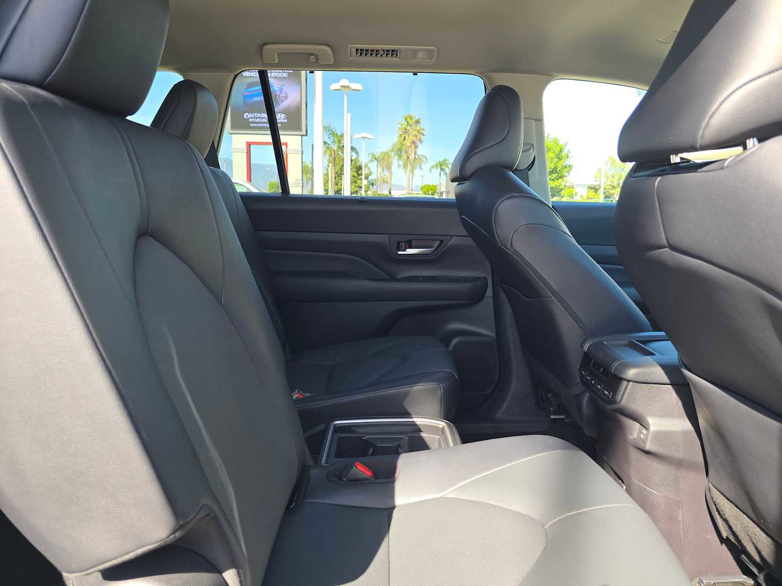 Certified 2025 Toyota Grand Highlander XLE image 12