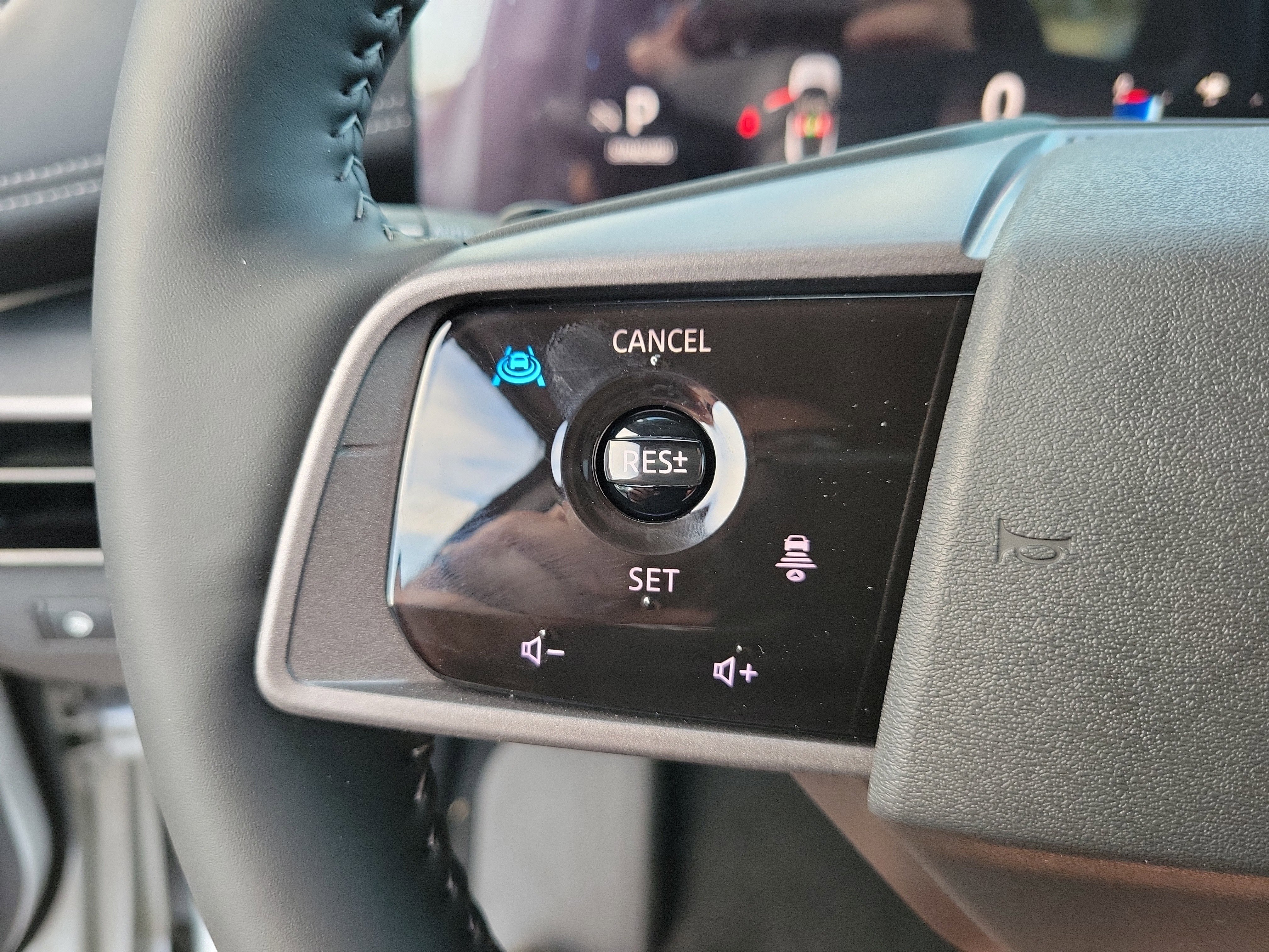 New 2025 Nissan Murano SV AWD/4WD image 28