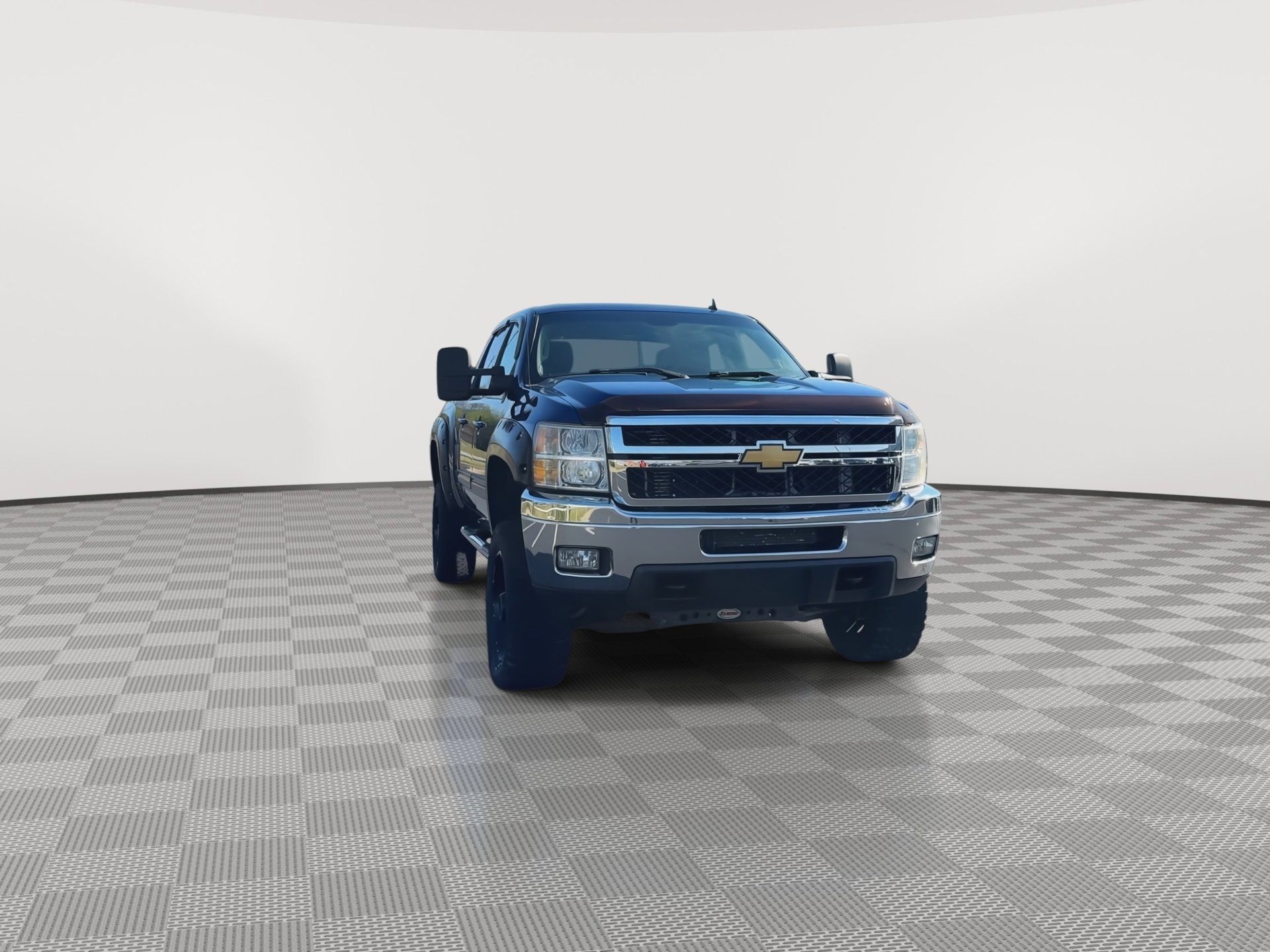 Used 2014 Chevrolet Silverado 3500 LTZ w/ Snow Plow Prep Package AWD/4WD image 2