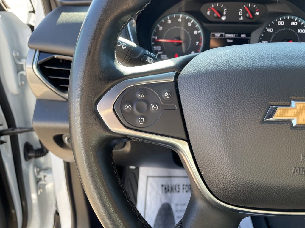 Used 2023 Chevrolet Traverse LT image 16