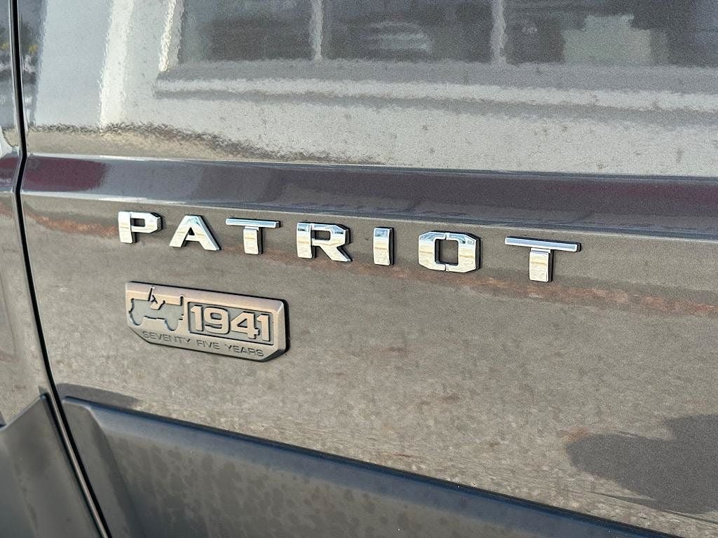 Used 2017 Jeep Patriot 75th Anniversary w/ Power Value Group FWD image 11