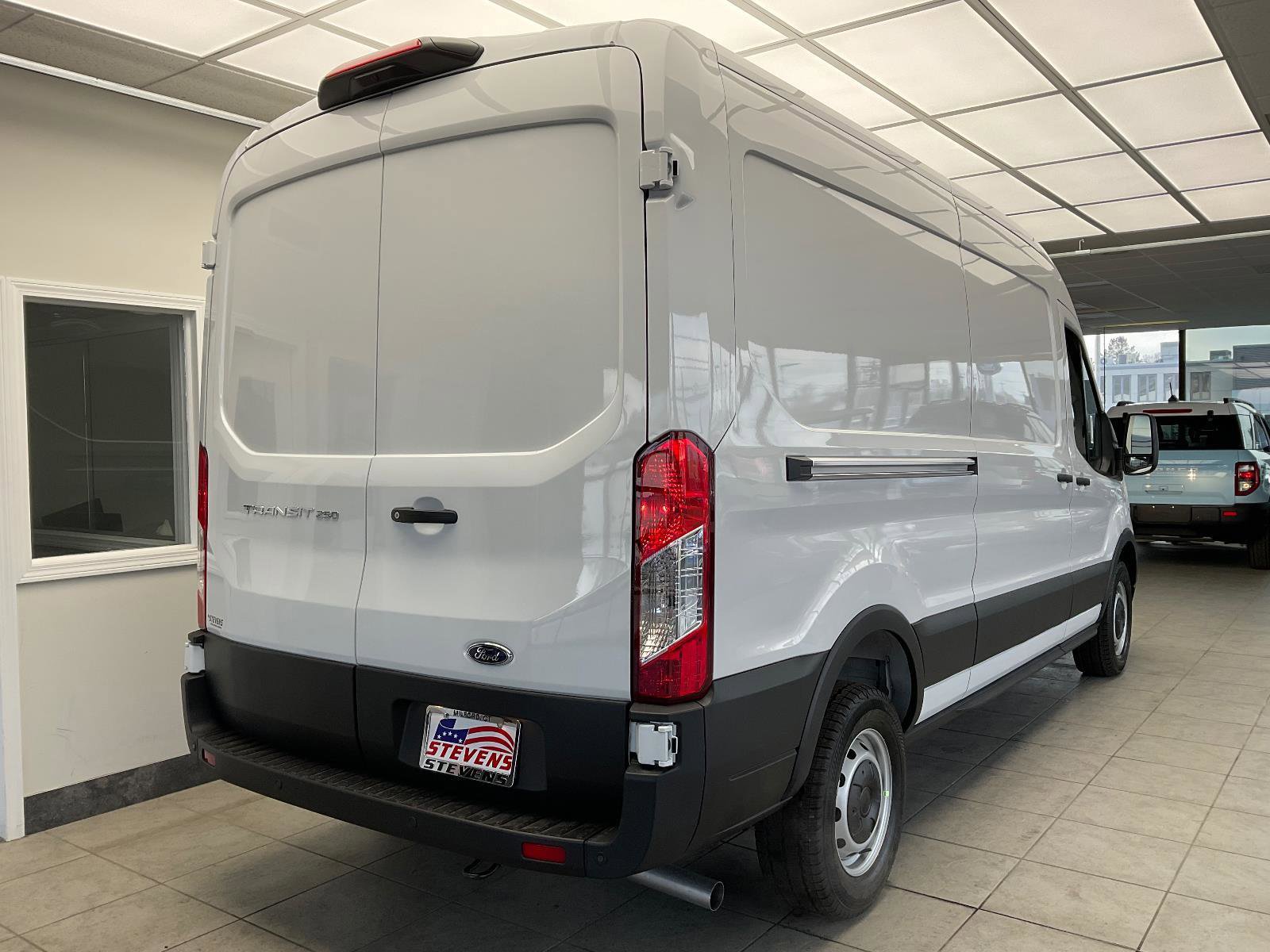 New 2026 Ford Transit 250 148 Medium Roof w/ Load Area Protection Package image 5