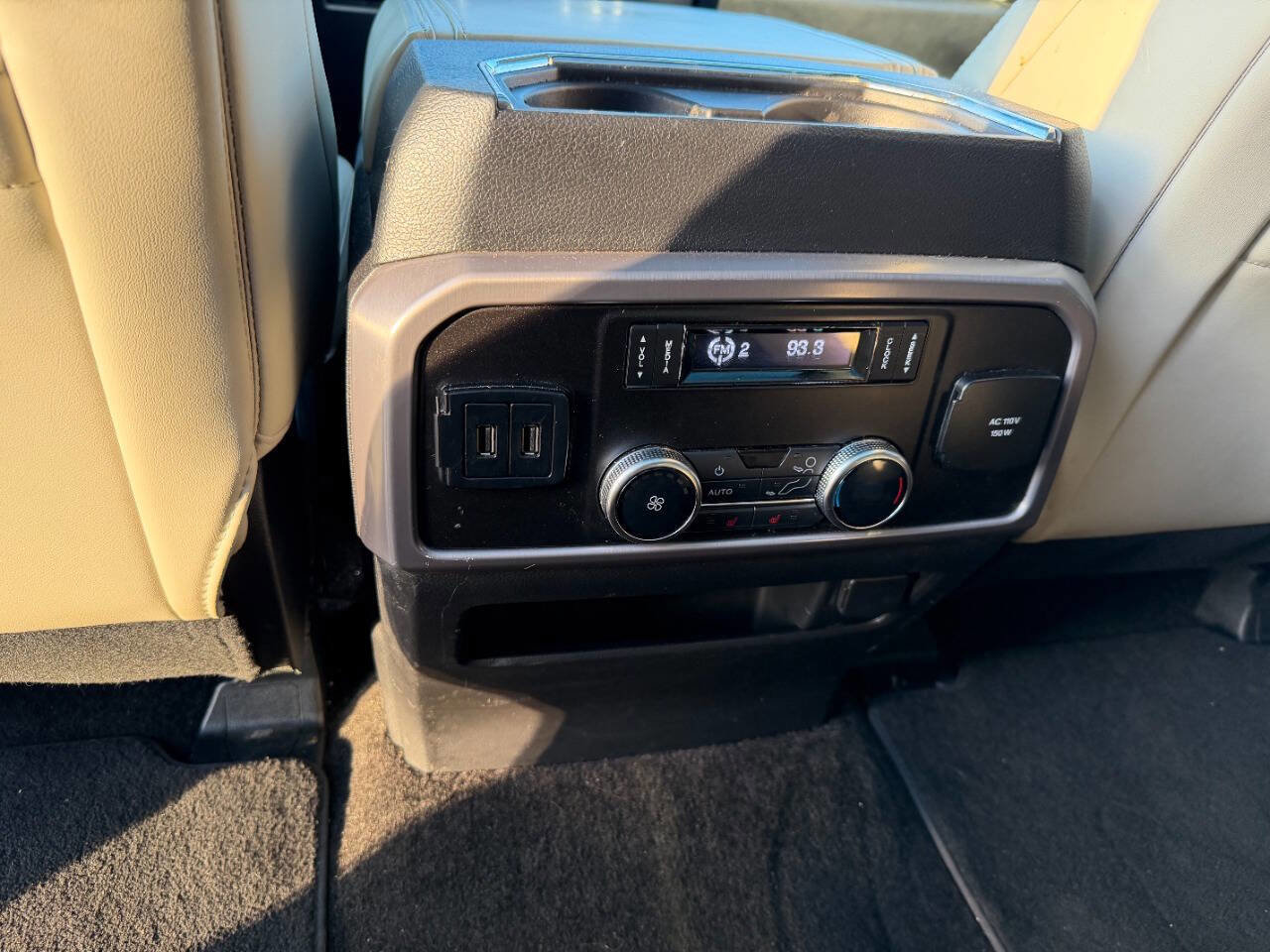 Used 2018 Ford Expedition Platinum image 17