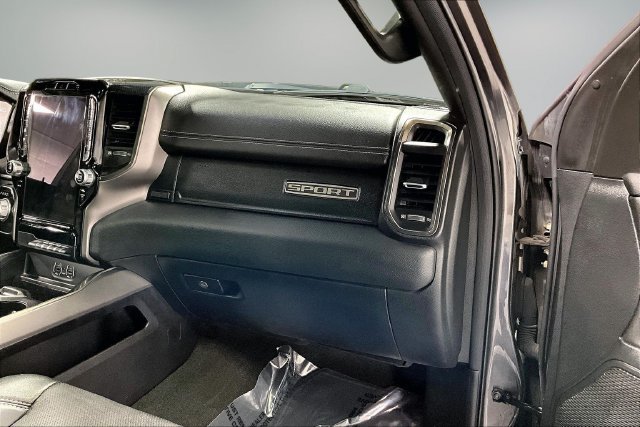 Used 2020 RAM 1500 Sport w/ Level 2 Equipment Goup w/2_L AWD/4WD image 27