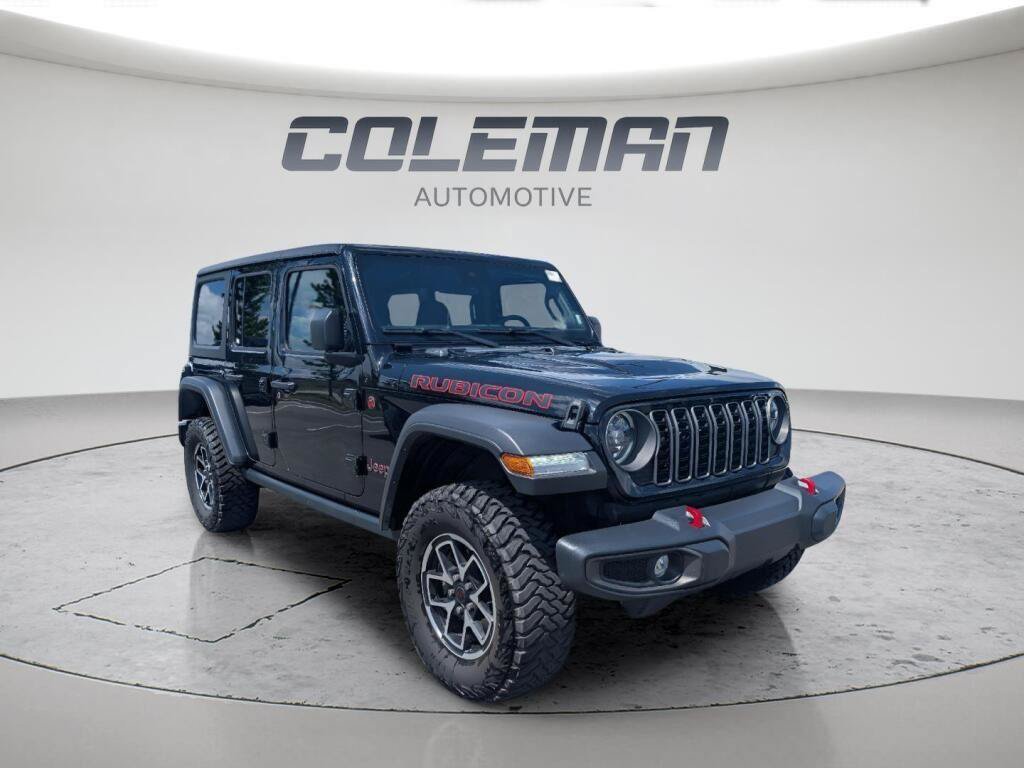 Used 2024 Jeep Wrangler Unlimited Rubicon AWD/4WD image 3