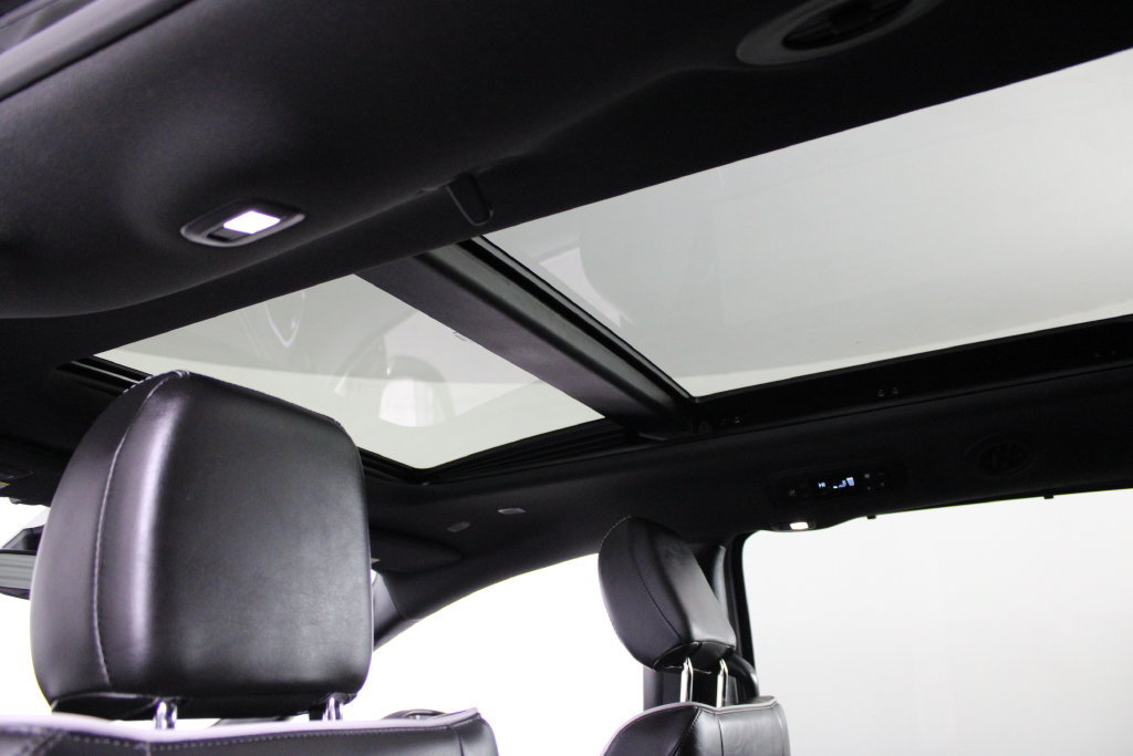 Used 2026 Chrysler Pacifica Limited FWD image 22