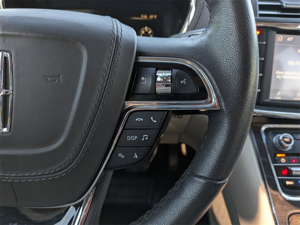 Used 2019 Lincoln Continental Premiere image 16