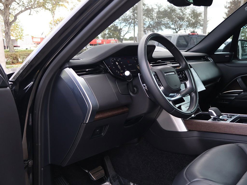 Used 2023 Land Rover Range Rover SE AWD/4WD image 35