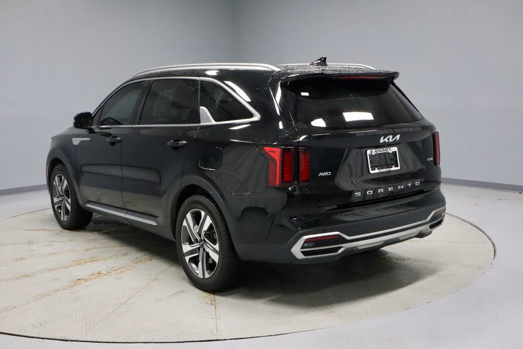 Used 2022 Kia Sorento EX w/ Panoramic Sunroof Package AWD/4WD image 10