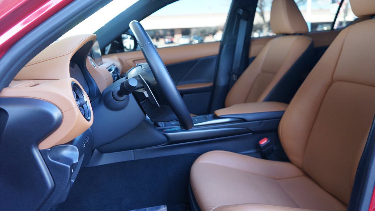 Used 2025 Lexus IS 350 F Sport w/ Accessory Package 2 image 20