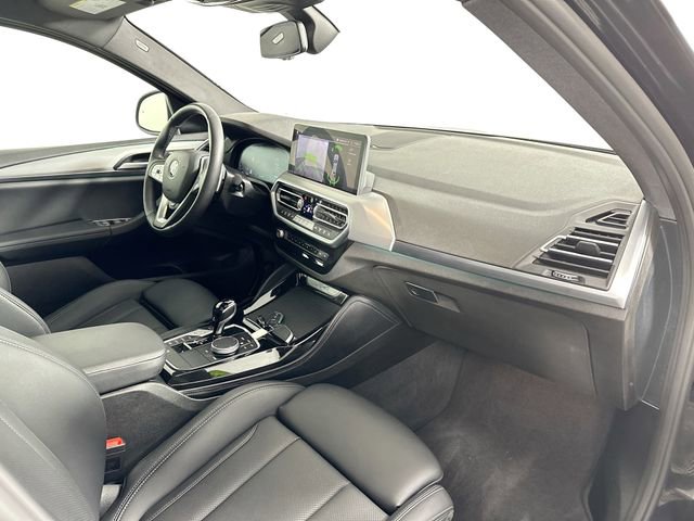 Used 2025 BMW X4 xDrive30i w/ Premium Package image 30