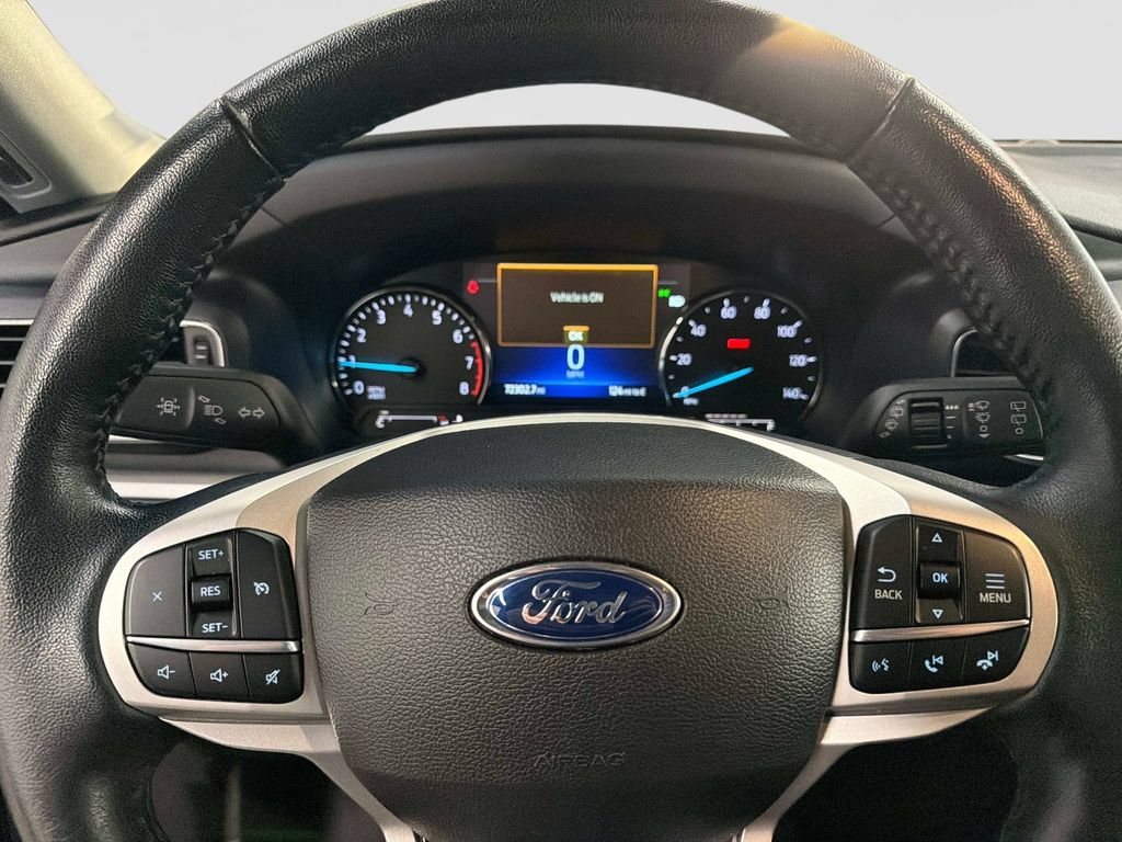 Used 2023 Ford Explorer XLT w/ Equipment Group 202A AWD/4WD image 27