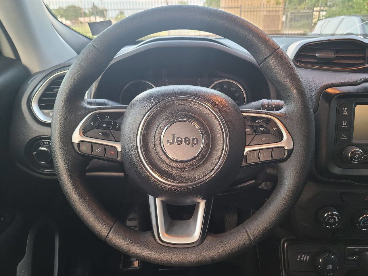 Used 2019 Jeep Renegade Sport w/ Sport Appearance Group AWD/4WD image 23