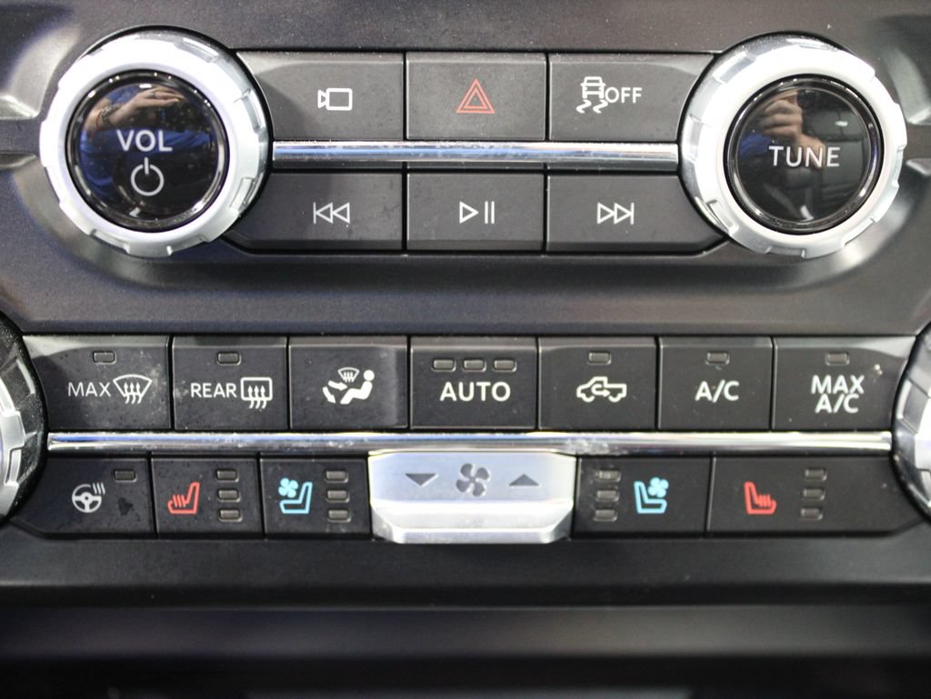 Used 2026 Ford F450 Platinum AWD/4WD image 76