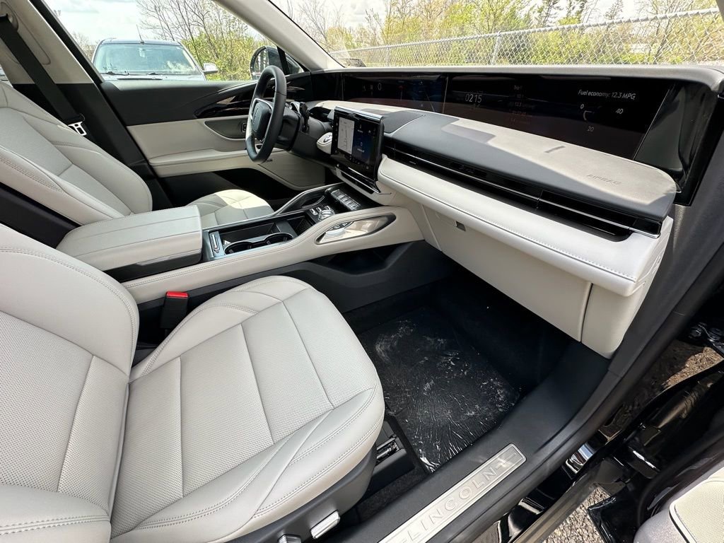 New 2026 Lincoln Nautilus Premier w/ Equipment Group 102A AWD/4WD image 23
