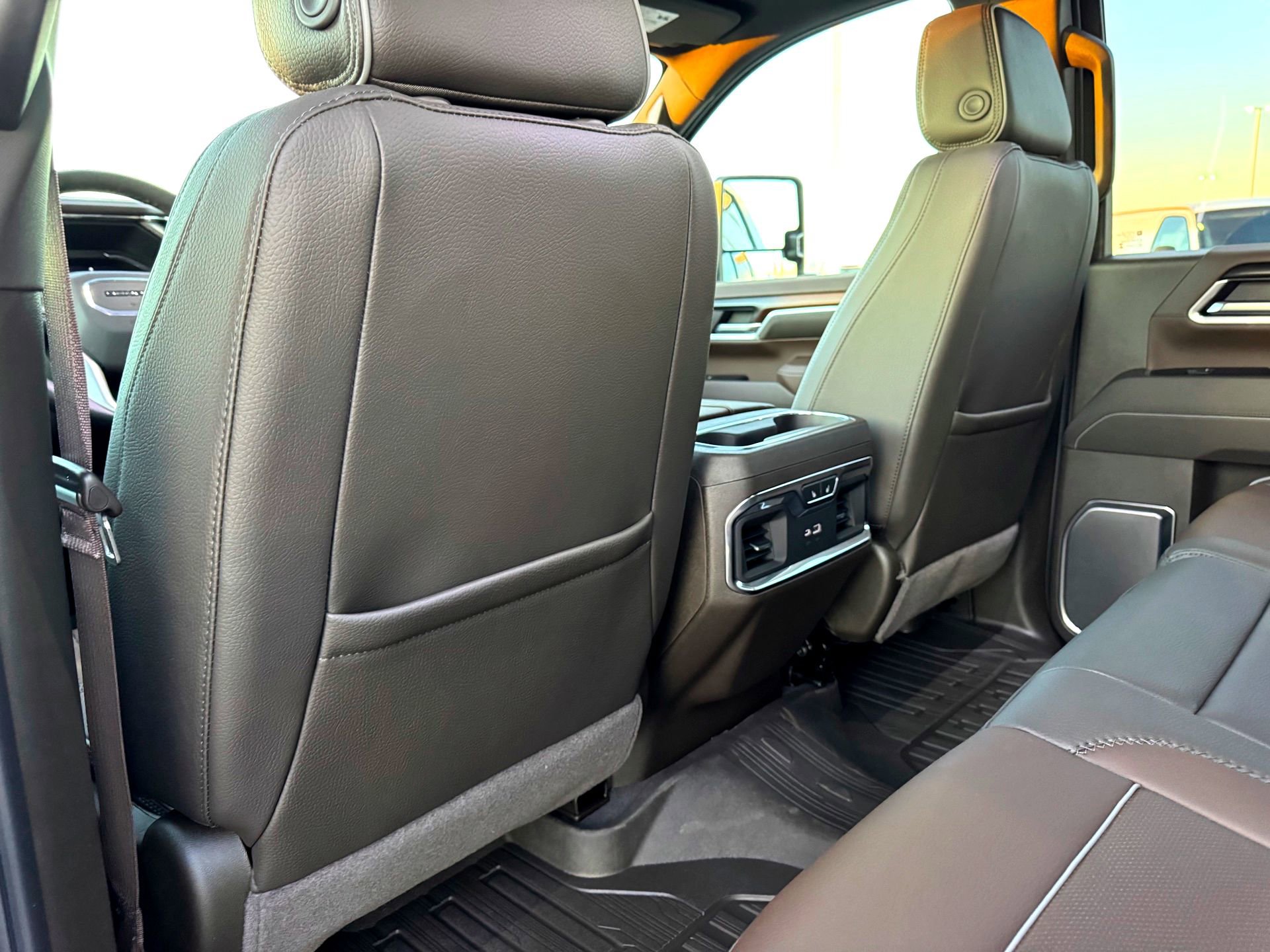 Used 2025 GMC Sierra 2500 Denali w/ Denali Reserve Package image 22