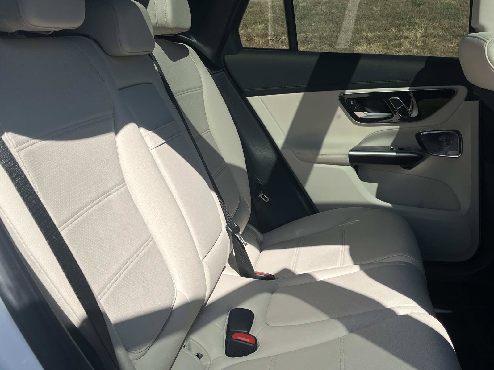 Certified 2025 Mercedes-Benz GLC 300 image 20