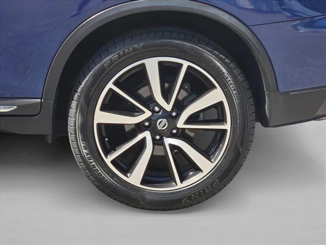 Used 2019 Nissan Rogue SL image 21