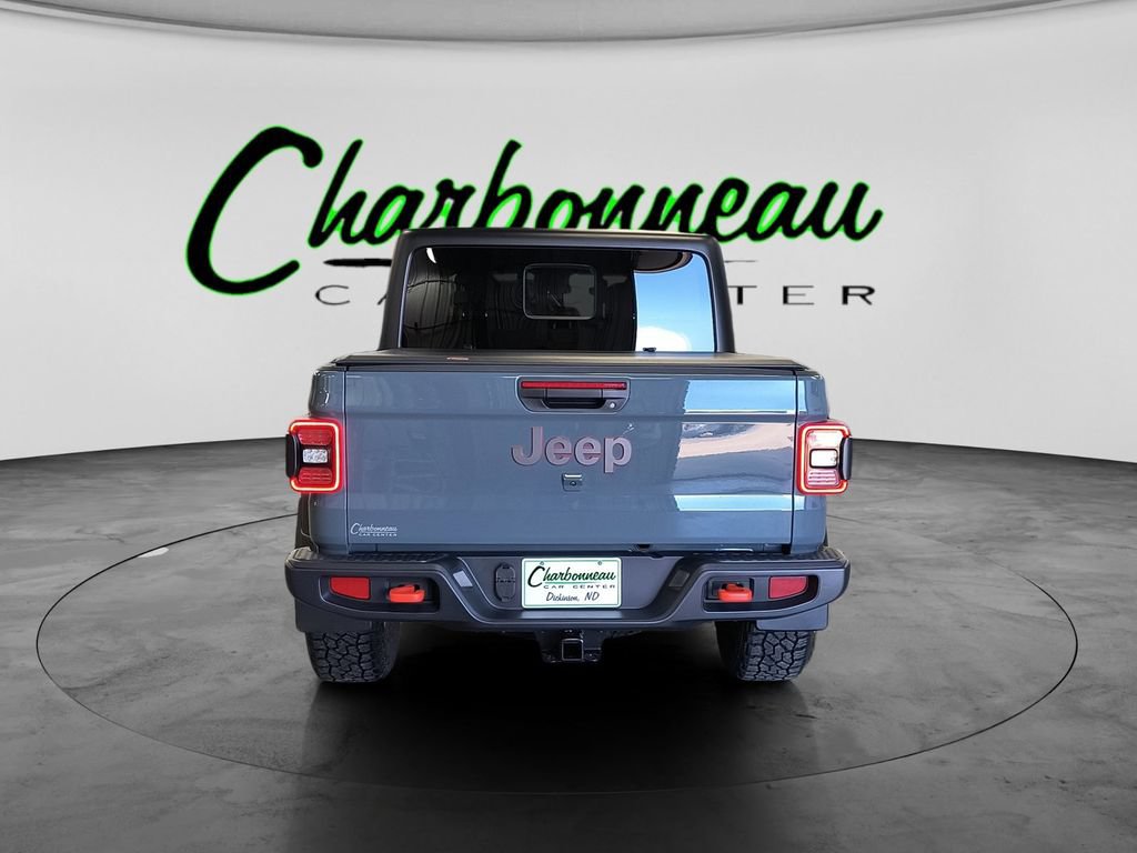 Used 2024 Jeep Gladiator Mojave w/ Convenience Group AWD/4WD image 4
