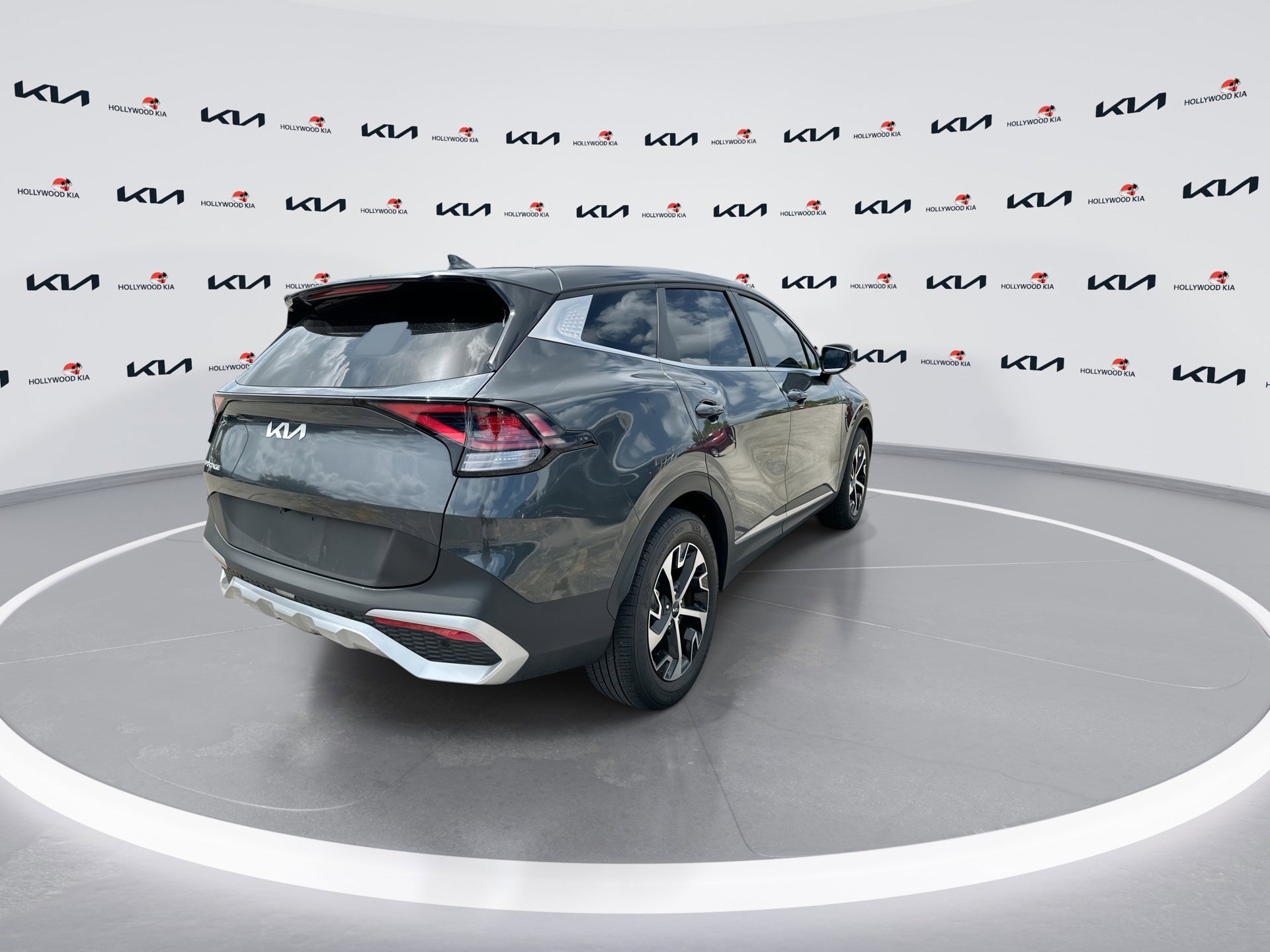 Certified 2024 Kia Sportage EX image 9