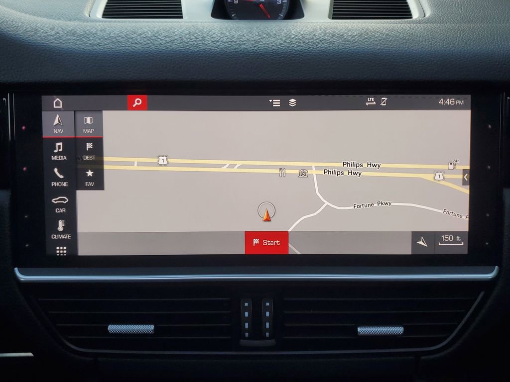 Used 2019 Porsche Cayenne S image 29